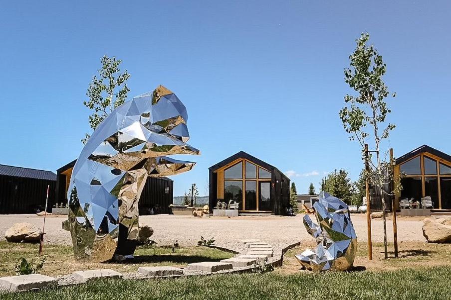 Yellowstone Peaks Hotel Island Park Exterior foto
